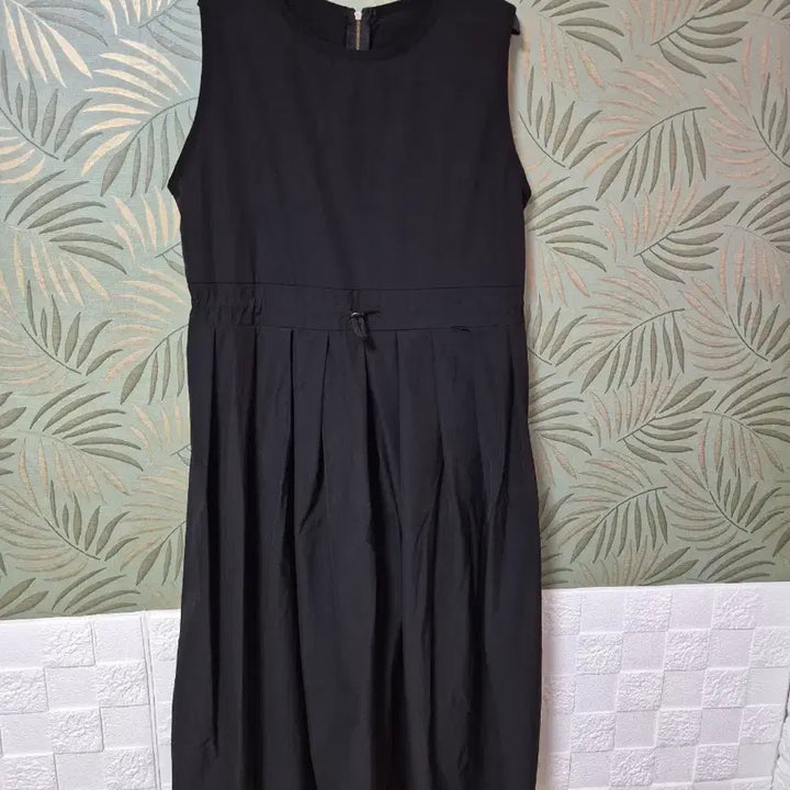 [BUNJANG] Black Sleeveless Long Dress / 블랙 민소매 바스락 롱 원피스