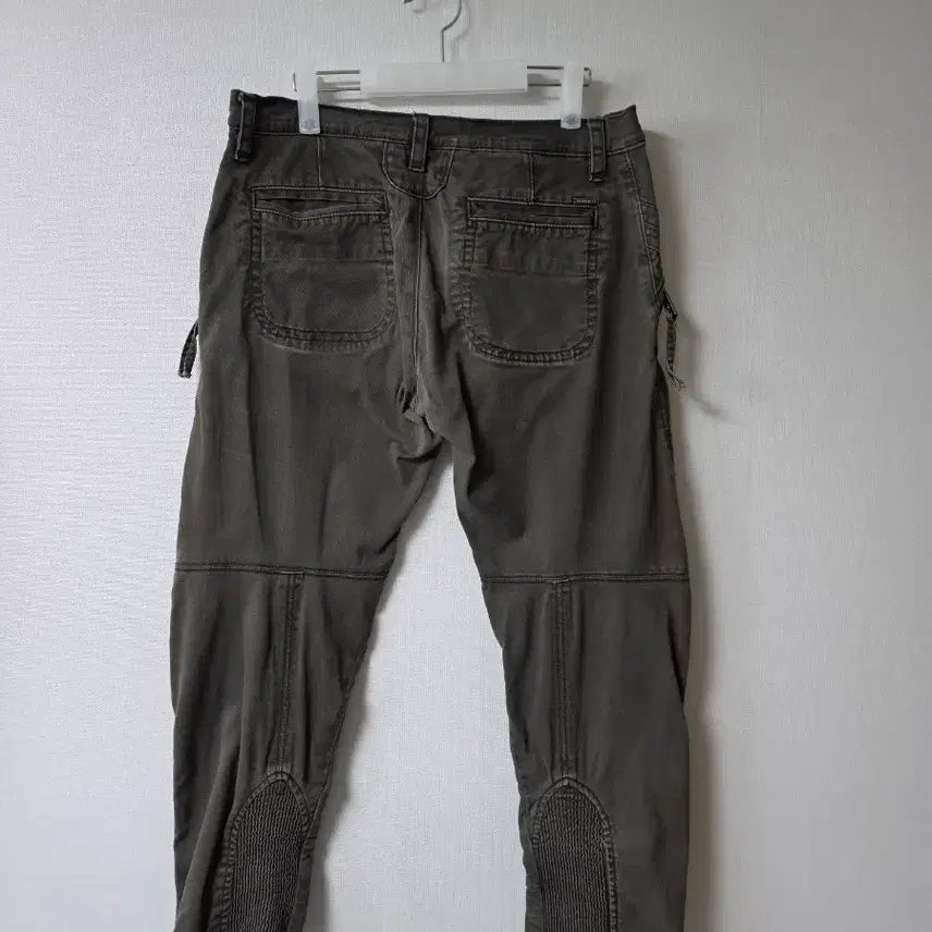 [BUNJANG] Dsquared2 Military Vintage Cargo Pants (32-inch Waist) / Dsquared2 카고 바지 밀리터리 빈티지 스타일 허리32인치 춘추용