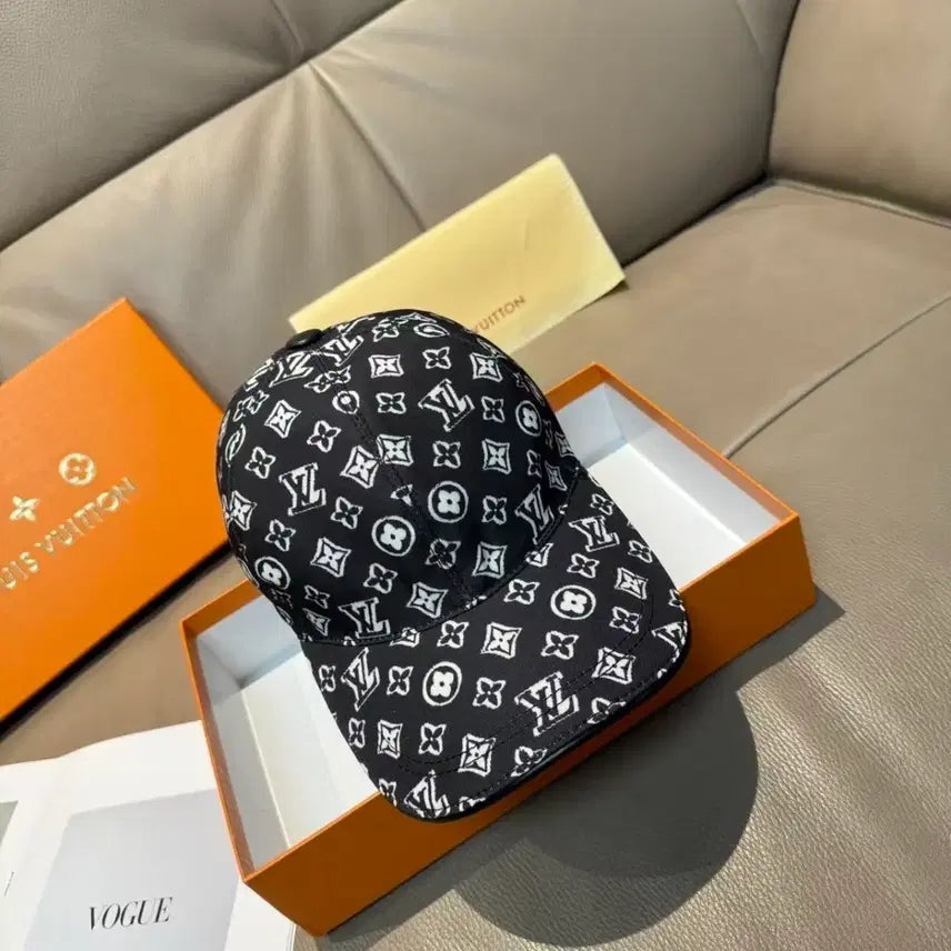 [BUNJANG] Louis Vuitton Monogram Black Ball Cap / 루이비통 모노그램 블랙 볼캡