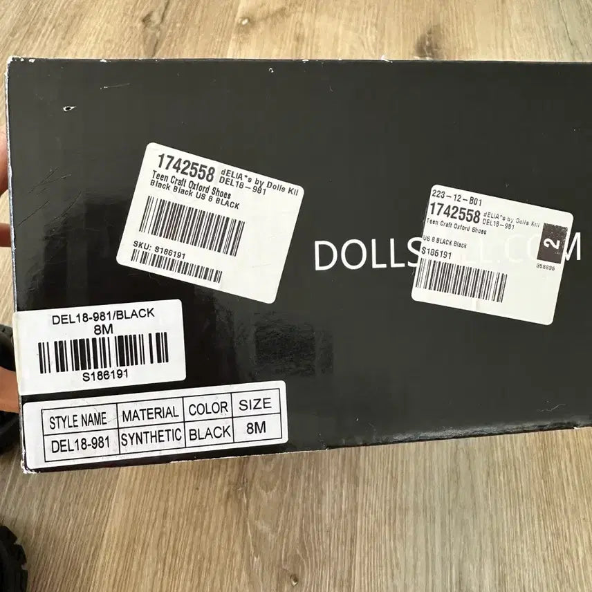 [SOLD OUT] Dolls Kill 옥스포드 청키플랫폼 245