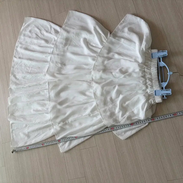 [BUNJANG] White Ruffled Long Skirt / 화이트 캉캉 롱 스커트
