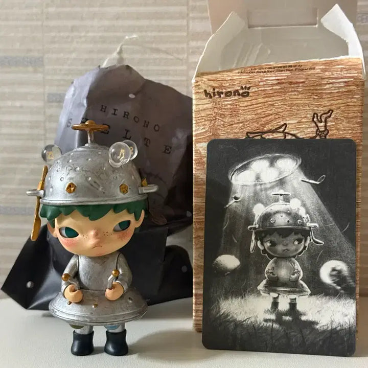 [BUNJANG] Hirono Alien Hideout Series Popmart Art Toy / 히로노 외계인 은신처 시리즈 팝마트 아트토이
