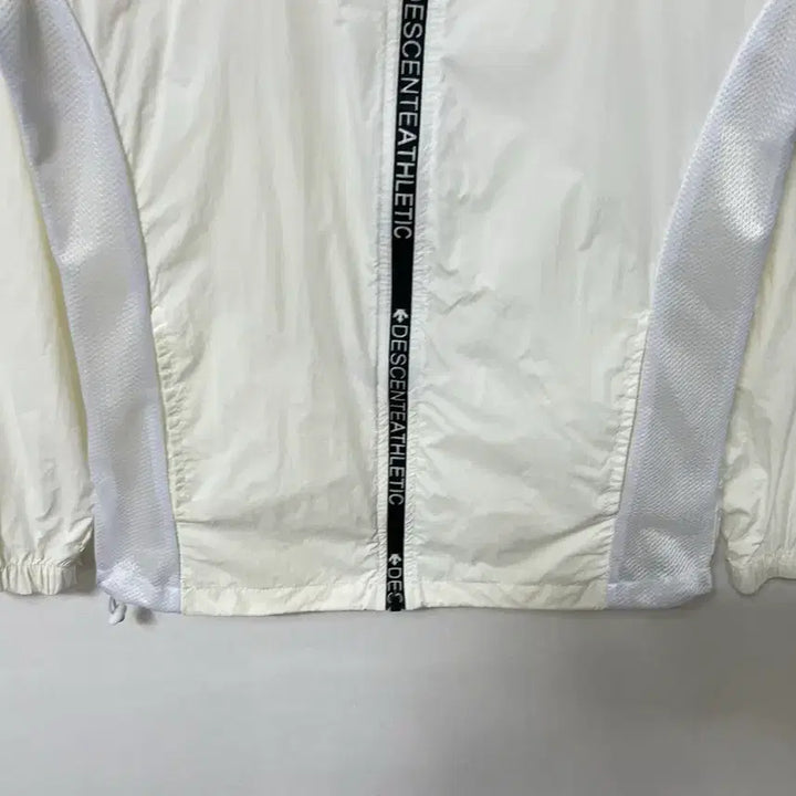 [SOLD OUT] 55-66 DESCENTE 데상트 로고 기능성 바람막이 트레이닝 자켓