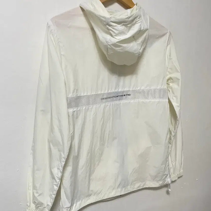 [SOLD OUT] 55-66 DESCENTE 데상트 로고 기능성 바람막이 트레이닝 자켓