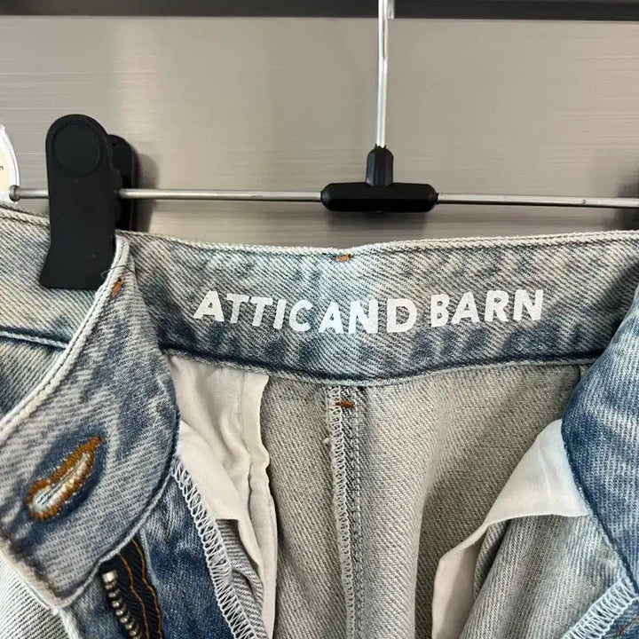 [BUNJANG] Raum Light Wash Denim Wide Pants / 라움 연청 데님 와이드 팬츠 새상품