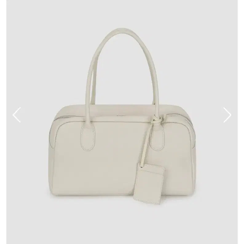 [BUNJANG] Sodingky Bread Carlet Off White Shoulder Bag / 쏘딩키브레드 Carlet Off White Shoulder Bag