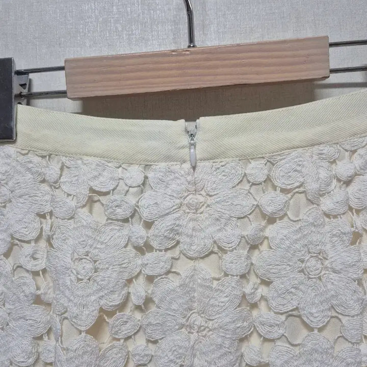 [BUNJANG] DeWL Lace Mermaid Skirt / 듀엘 레이스 스커트