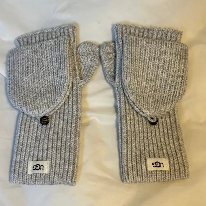 [BUNJANG] UGG Cozy Knit Flip Mittens Gray Heather / (W) 어그 코지 니트 플립 미튼 그레이 헤더
