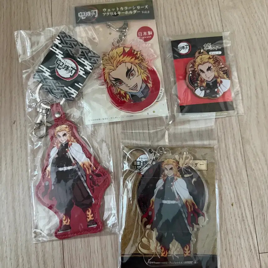 [BUNJANG] Demon Slayer Rengoku Kyoujurou Goods Bundle Set / 귀멸의 칼날 렌고쿠 쿄쥬로 굿즈 모음
