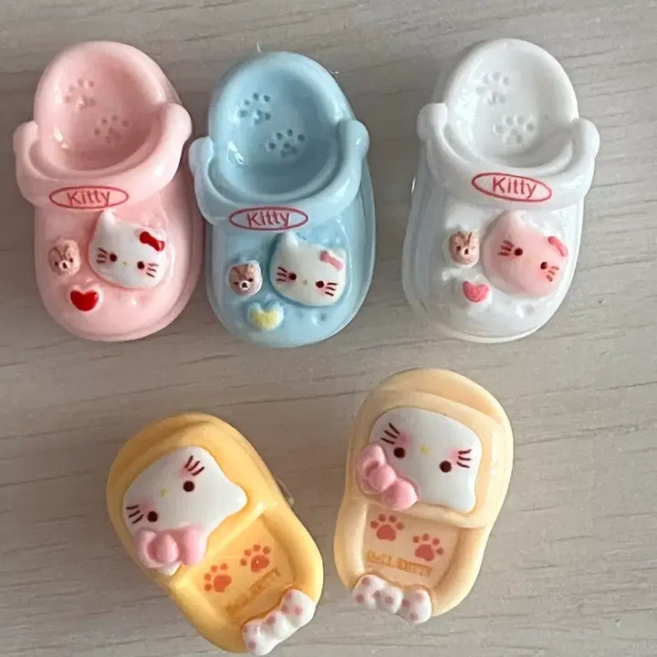 [BUNJANG] Sanrio Hello Kitty Shoe Charms / 산리오 신발 지비츠