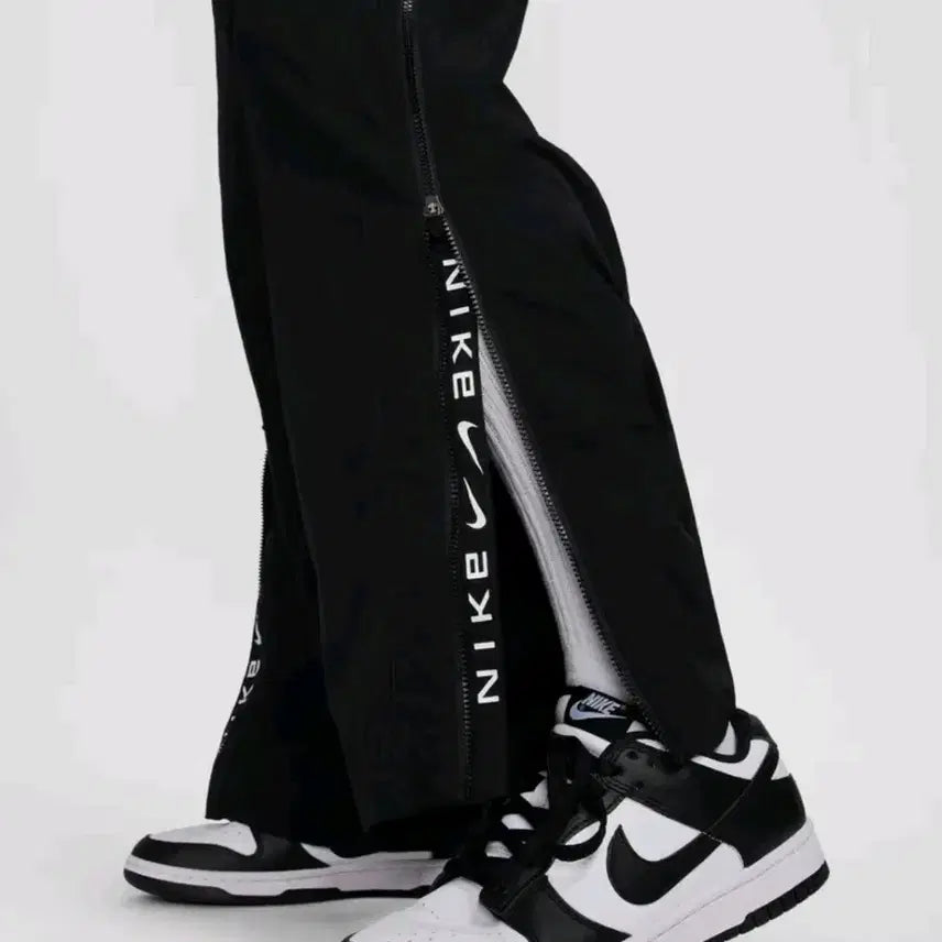 [BUNJANG] Nike Mid-Rise Repel Zipper Bootcut Woven Pants - Black (S) / 나이키 바지 미드라이즈 리펠 지퍼 부츠컷 우븐 팬츠 블랙 s