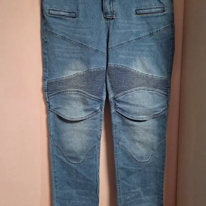 [SOLD OUT] MOTO PANTS 라이트 블루 워싱 바이커진