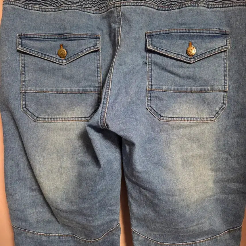 [SOLD OUT] MOTO PANTS 라이트 블루 워싱 바이커진