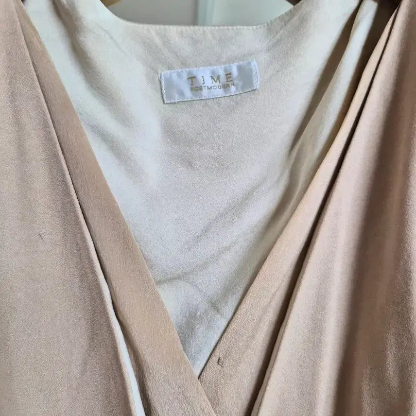[BUNJANG] TIME Beige V-neck Sleeveless Dress / 타임 TIME 베이지 브이넥 민소매 원피스