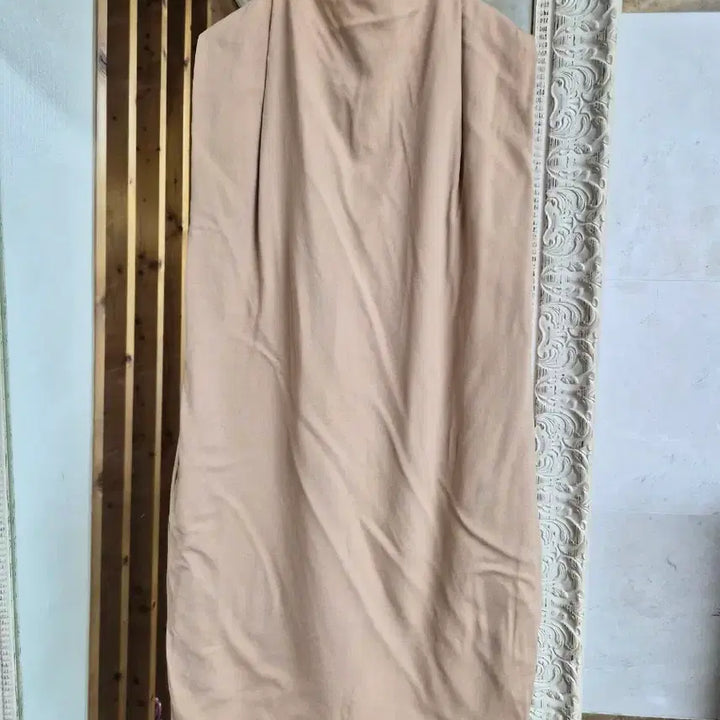 [BUNJANG] TIME Beige V-neck Sleeveless Dress / 타임 TIME 베이지 브이넥 민소매 원피스