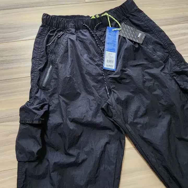 [SOLD OUT] nsad카고밴딩바지나일론팬츠블랙m