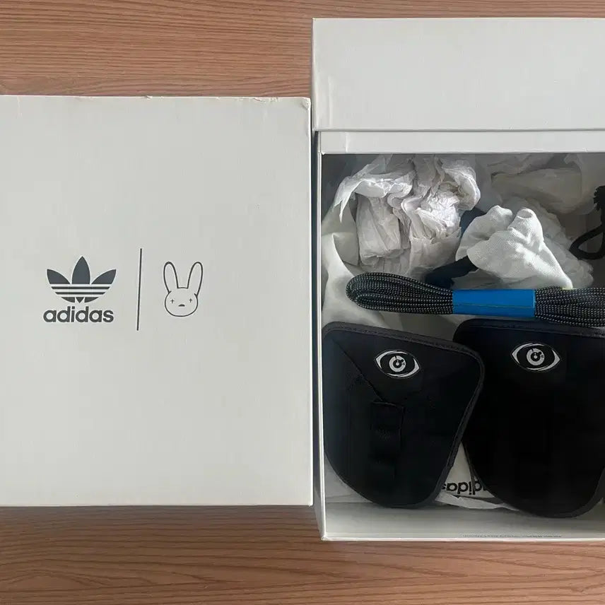 [BUNJANG] Adidas x Bad Bunny Forum Low Back to School Sneakers / 아디다스 x 배드 버니 포럼 로우 백 투 스쿨