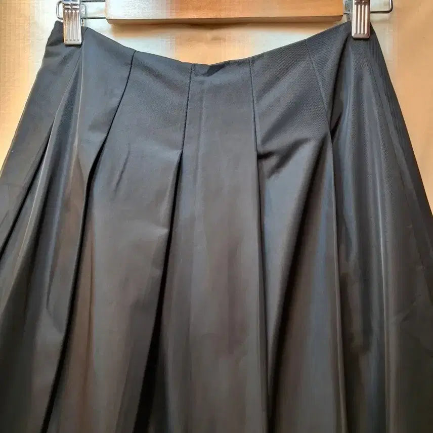 [BUNJANG] Marie Black Pleated A-Line Skirt / Marie 블랙 플리츠 스커트 A라인