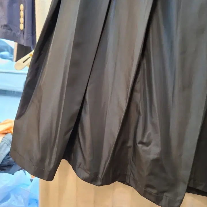 [BUNJANG] Marie Black Pleated A-Line Skirt / Marie 블랙 플리츠 스커트 A라인