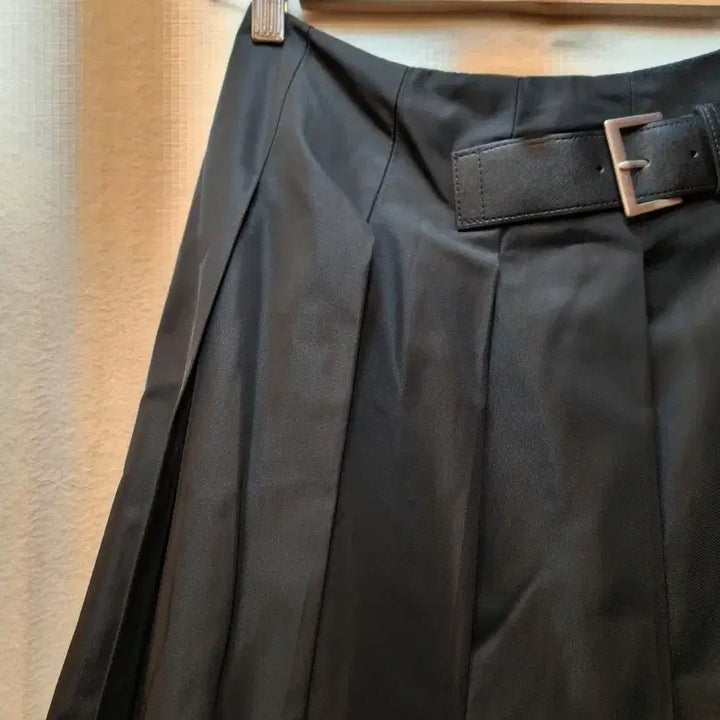 [BUNJANG] Marie Black Pleated A-Line Skirt / Marie 블랙 플리츠 스커트 A라인