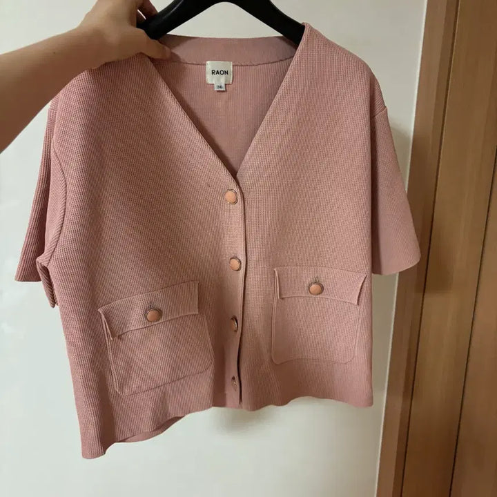 [BUNJANG] Raon Company V-Neck Cardigan / 라온컴퍼니 라온 반팔 브이넥 가디건 출근룩 결혼식 하객룩 경조사 핑크