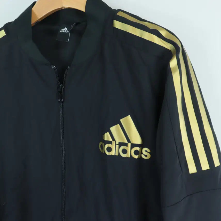 [BUNJANG] Adidas Gold Logo Three-Stripe Windbreaker Jacket - Black (M) / 아디다스 adidas 골드 로고 삼선 바람막이 점퍼 블랙 M