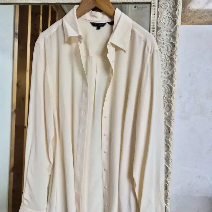 [BUNJANG] Tommy Hilfiger 100% Silk Blouse / 타미힐피거 실크 100프로 블라우스