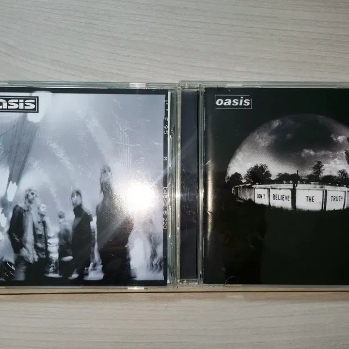 [BUNJANG] 오아시스 정규 5&amp;6집 앨범 일본반 레어 CDs + 보너스 트랙(OBI) / 오아시스 정규 5&amp;6집 앨범 일본반 레어 CDs + 보너스 트랙(OBI)
