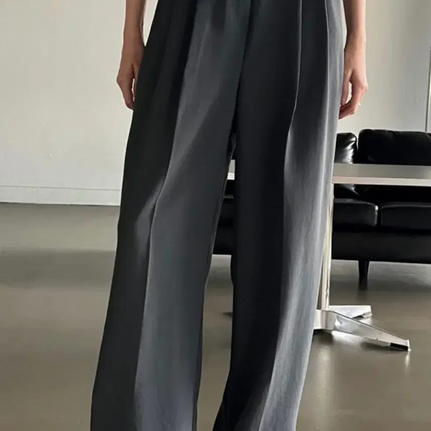 [BUNJANG] Moible Semi-Wide Slacks - Black / 모이블레 세미와이드 슬랙스 블랙/아이보리/차콜 S