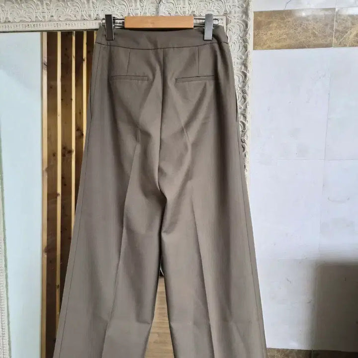 [BUNJANG] SIE Beige Wide Slacks Pants / SIE 시에 베이지 와이드 슬랙스 팬츠