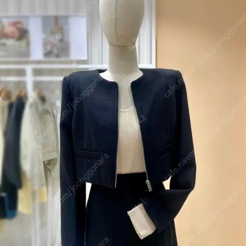 [BUNJANG] Atelier Nine Tweed Zip-Up Jacket (New) / [시착만한 새제품무방] 정가95,400원 아뜰리에나인 트위드 집업 자켓