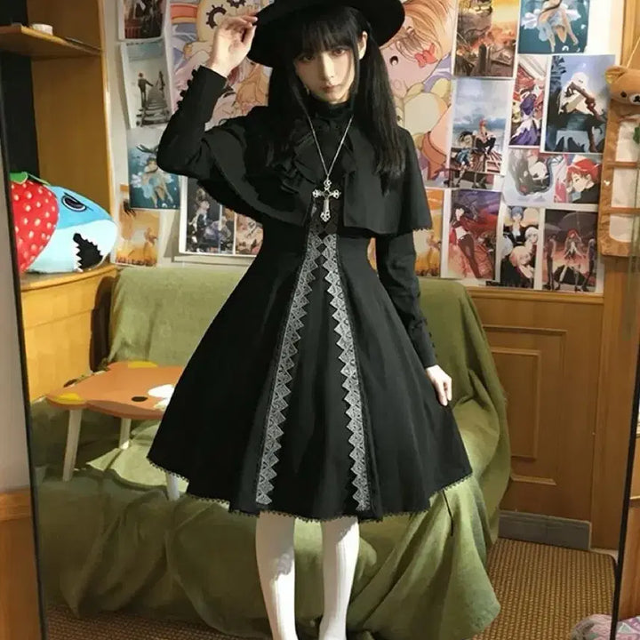 [BUNJANG] Gothic Lolita Lace Cape and Dress Set / 고딕 로리타 레이스 망토+원피스 세트