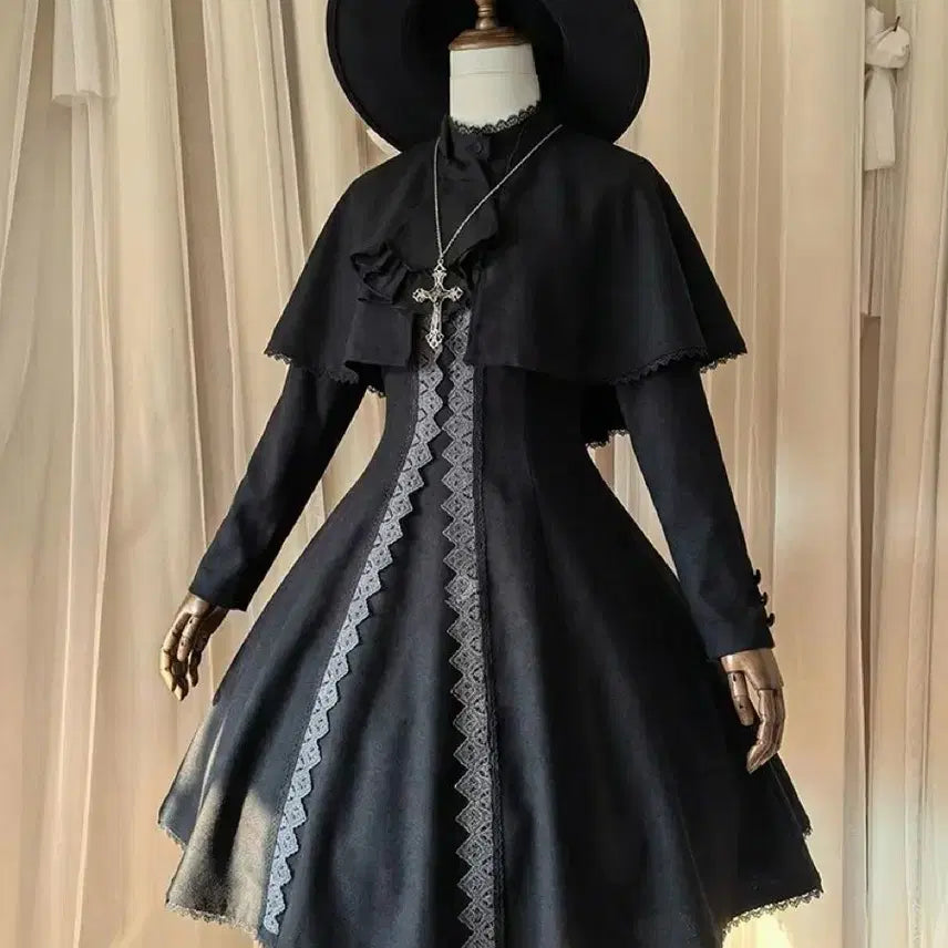 [BUNJANG] Gothic Lolita Lace Cape and Dress Set / 고딕 로리타 레이스 망토+원피스 세트