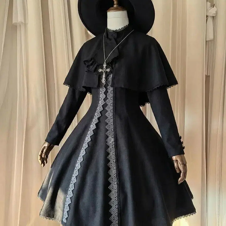 [BUNJANG] Gothic Lolita Lace Cape and Dress Set / 고딕 로리타 레이스 망토+원피스 세트