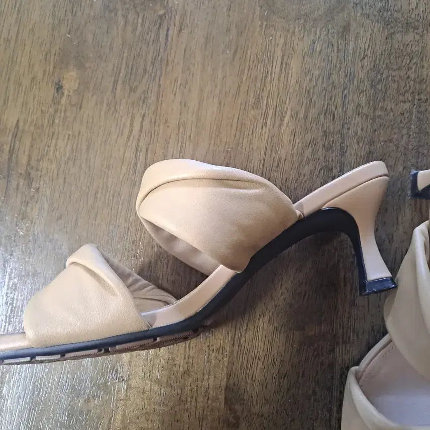 [BUNJANG] Soft Lambskin Leather Sandals / 양가죽 샌들