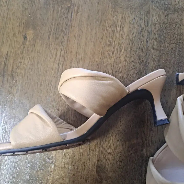 [BUNJANG] Soft Lambskin Leather Sandals / 양가죽 샌들
