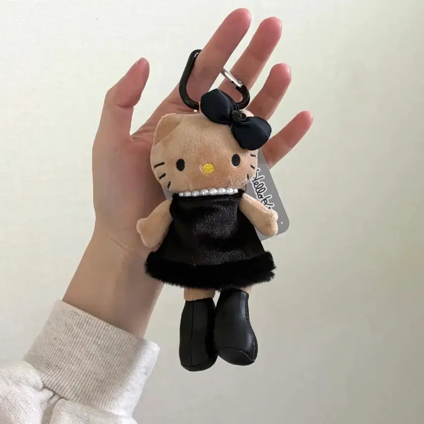 [BUNJANG] Hello Kitty Long Legs Black Dress Keyring / 헬로키티 롱다리 블랙드레스 키링