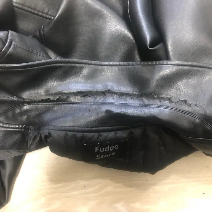 [BUNJANG] LafargeStore Buffing Leather Single Rider Jacket L / 라퍼지스토어 버핑레더 싱글라이더자켓 L 100