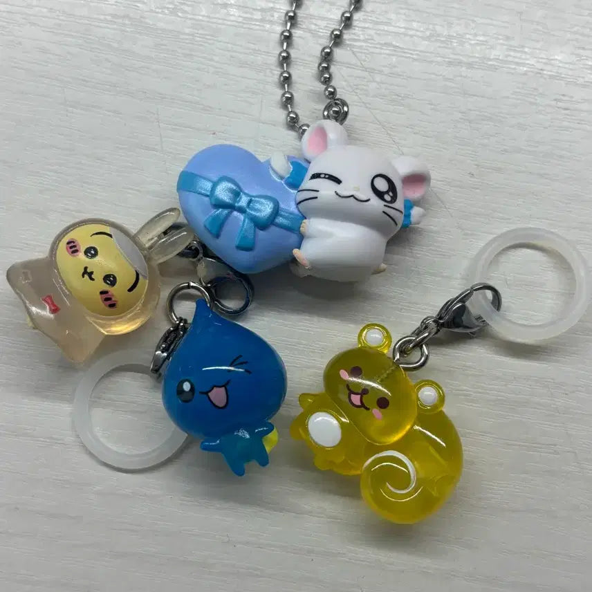 [BUNJANG] Usagi Shizuku Hamtaro Mezase Keyring / 우사기 시즈쿠짱 햄토리 메지루시 키링 판매