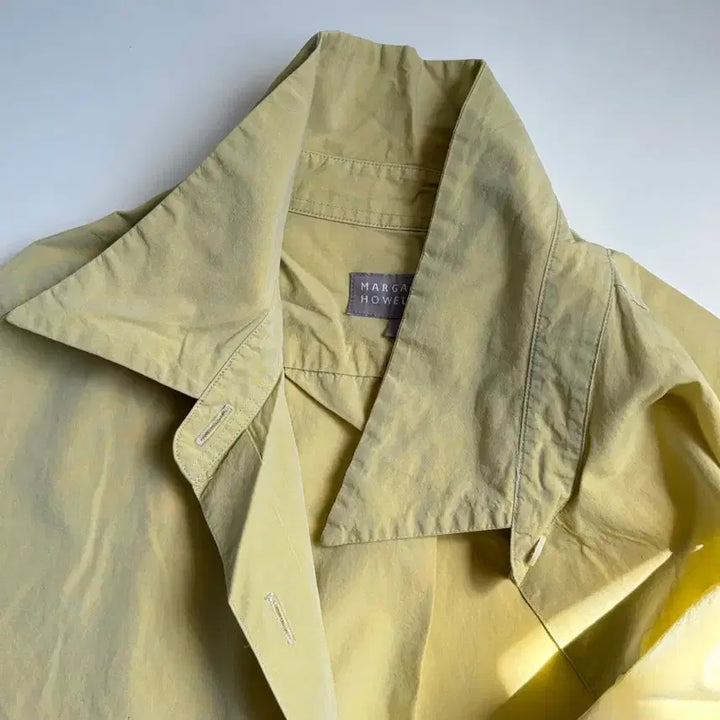 [BUNJANG] Margaret Howell Lime Green Silk Shirt / 마가렛호웰 margaret howell 라임 그린 셔츠