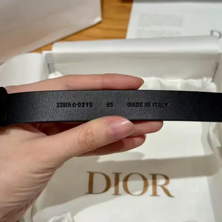 [BUNJANG] Dior Logo Buckle Black Belt 85 (2.0cm) / 디올 로고 알파벳 버클 여성 블랙 벨트 85 (폭 2.0cm)