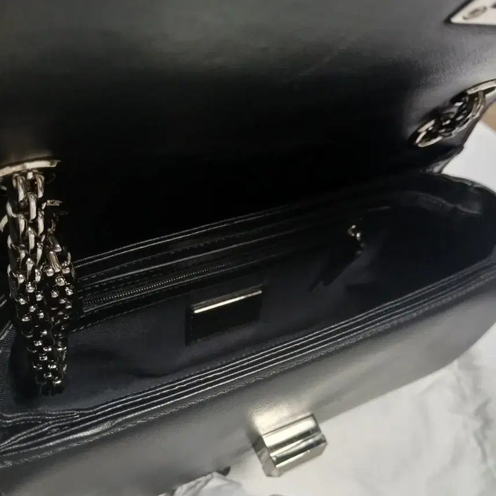 [BUNJANG] Couronne Lambskin Chain Bag / 쿠론- 양가죽 체인백