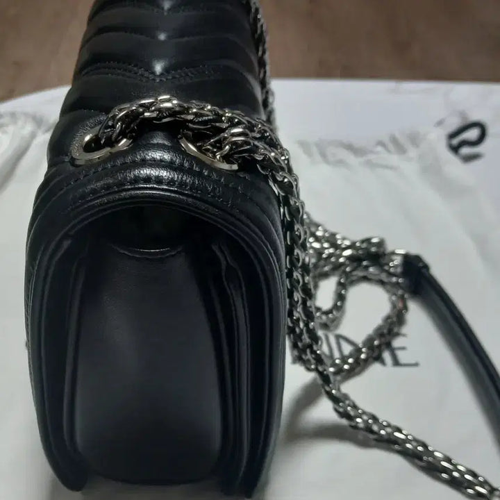 [BUNJANG] Couronne Lambskin Chain Bag / 쿠론- 양가죽 체인백
