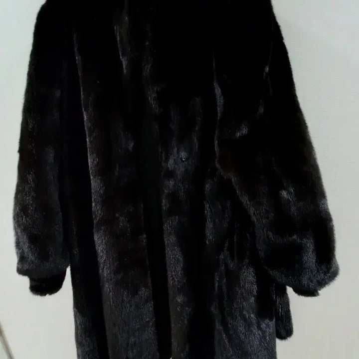 [BUNJANG] Madame Polla Black Glamour Mink Long Coat / Madame Polla 블랙글라머 밍크롱코트100