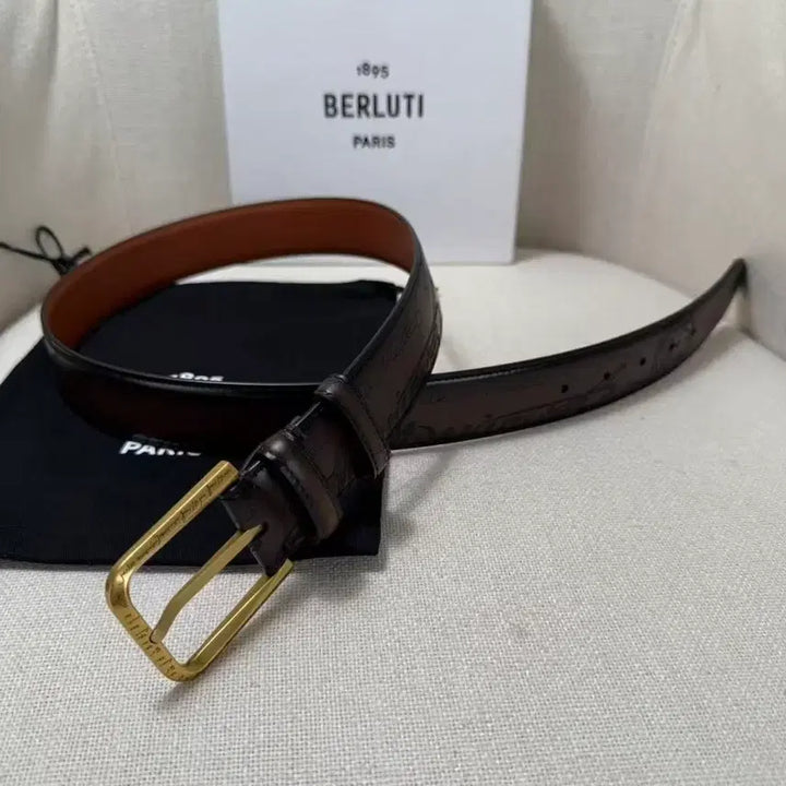[BUNJANG] Berluti Retro Brown Men&