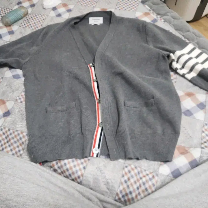 [BUNJANG] Thom Browne Milano Stitch Gray Cardigan / 톰브라운 밀라노스티치 4 그레이 가디건