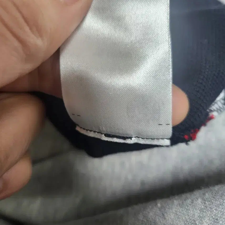 [BUNJANG] Thom Browne Navy Centerback Short-Sleeve T-Shirt Size 5 / 톰브라운 네이비 센터백 반팔 티 5