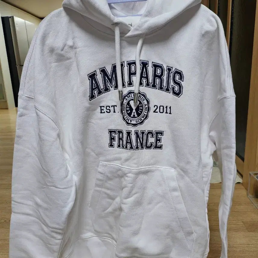 [BUNJANG] Amiparis White Logo Hoodie / 아미파리스 화이트 로고 후드티