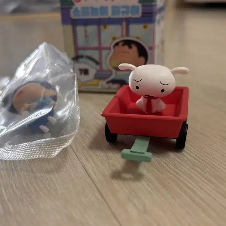 [SOLD OUT] 짱구 소꿉놀이 피규어 흰둥이