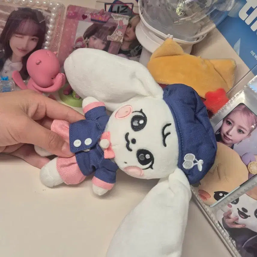 [BUNJANG] IVE Wonyoung Doll / 아이브 원영 인형 판매합니다!